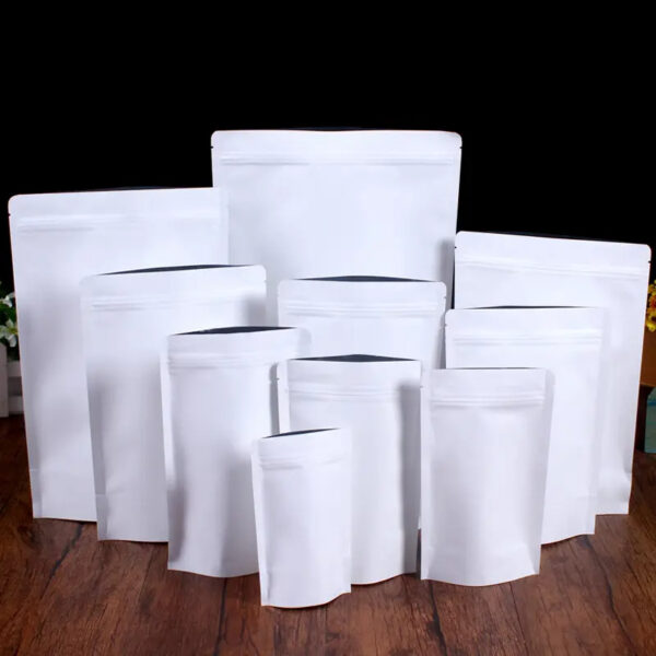 Sacs en papier kraft blanc en gros avec du papier d'aluminium à l'intérieur