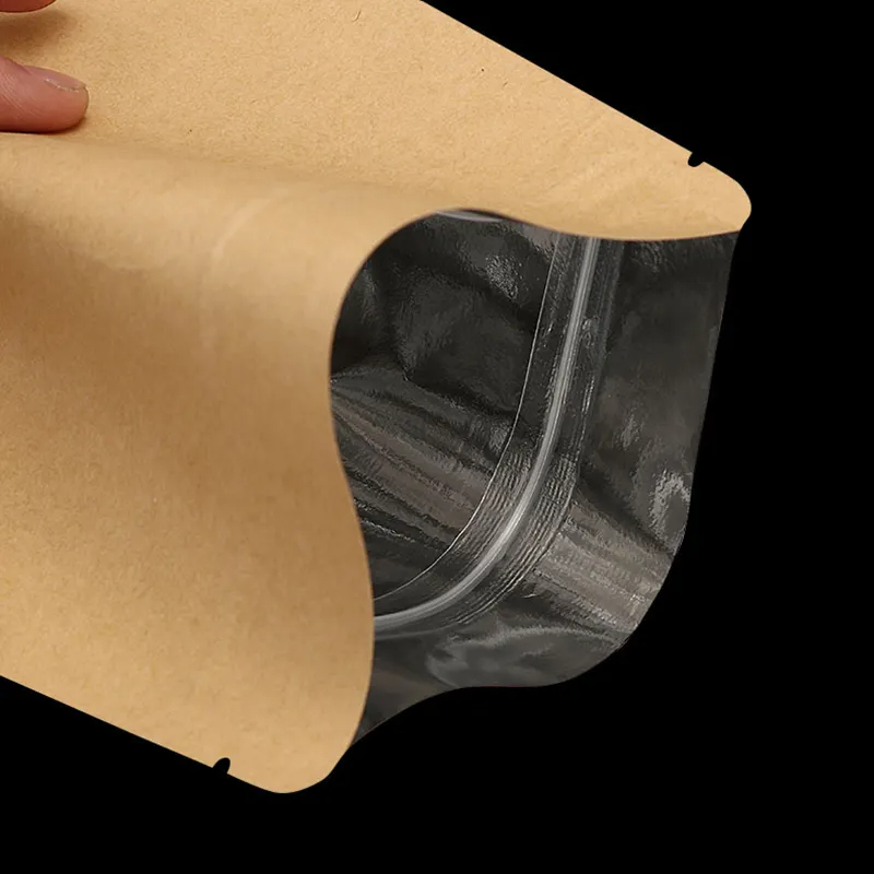 Bolsas de papel kraft con papel de aluminio en el interior.