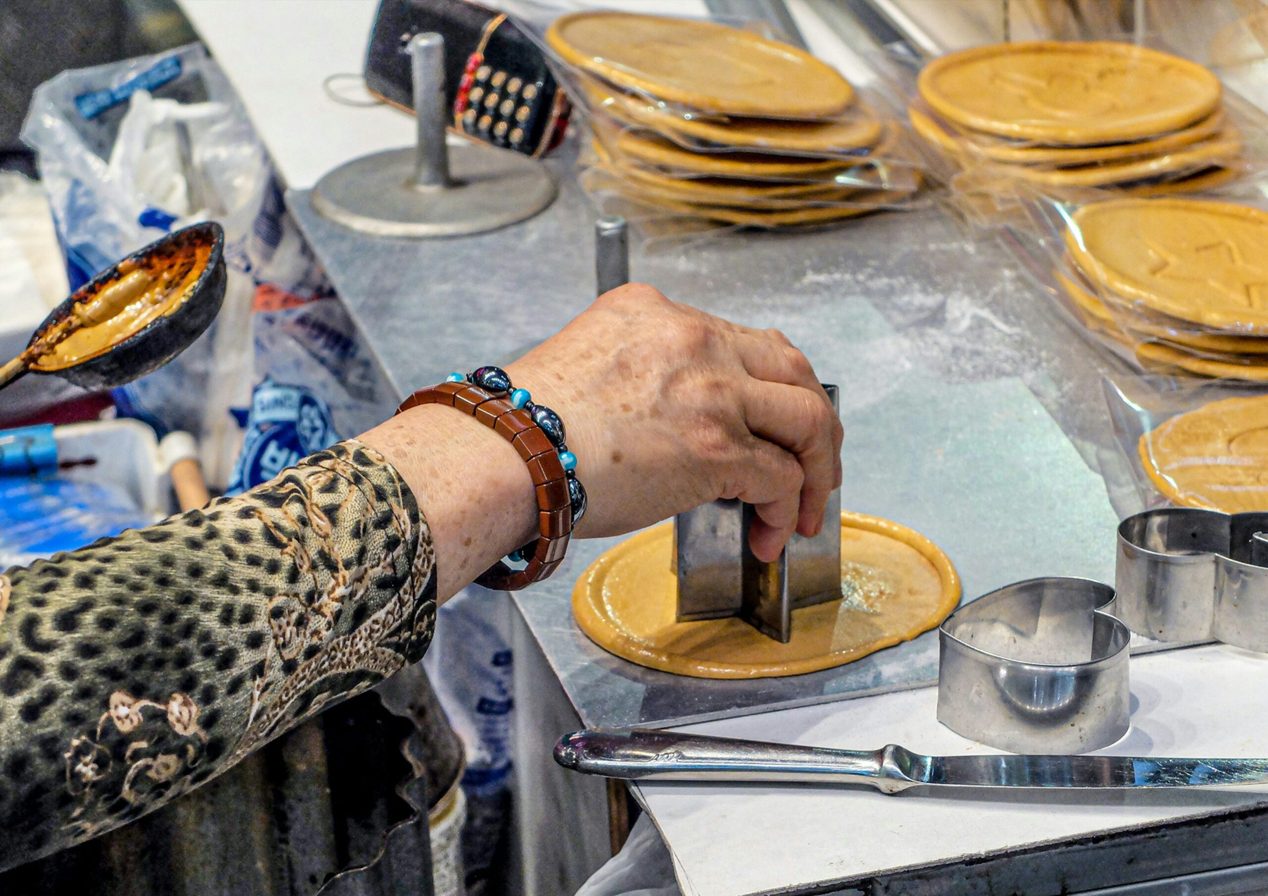 Process of creating edible packaging